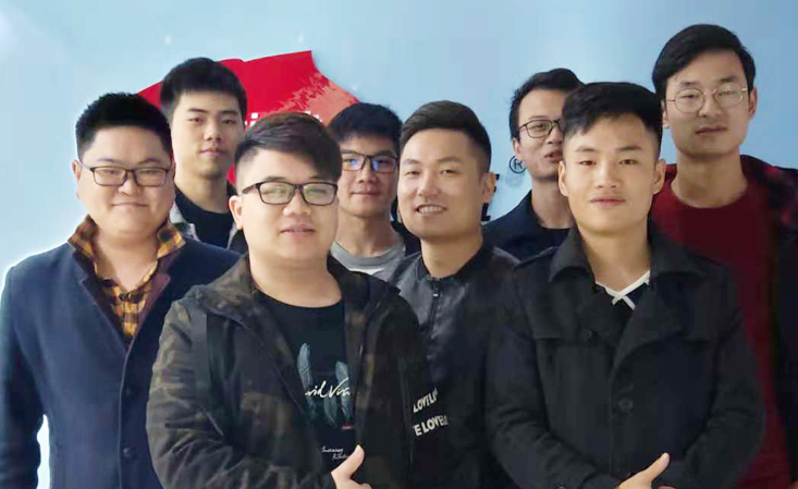 服務(wù)團(tuán)隊(duì)